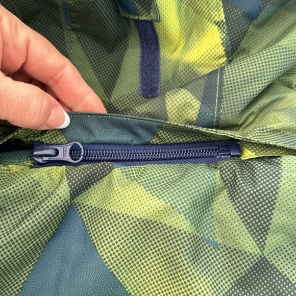 Kamik Boys Insulated Jacket 3T winter snow ski technical hood green yellow blue - Picture 7 of 11